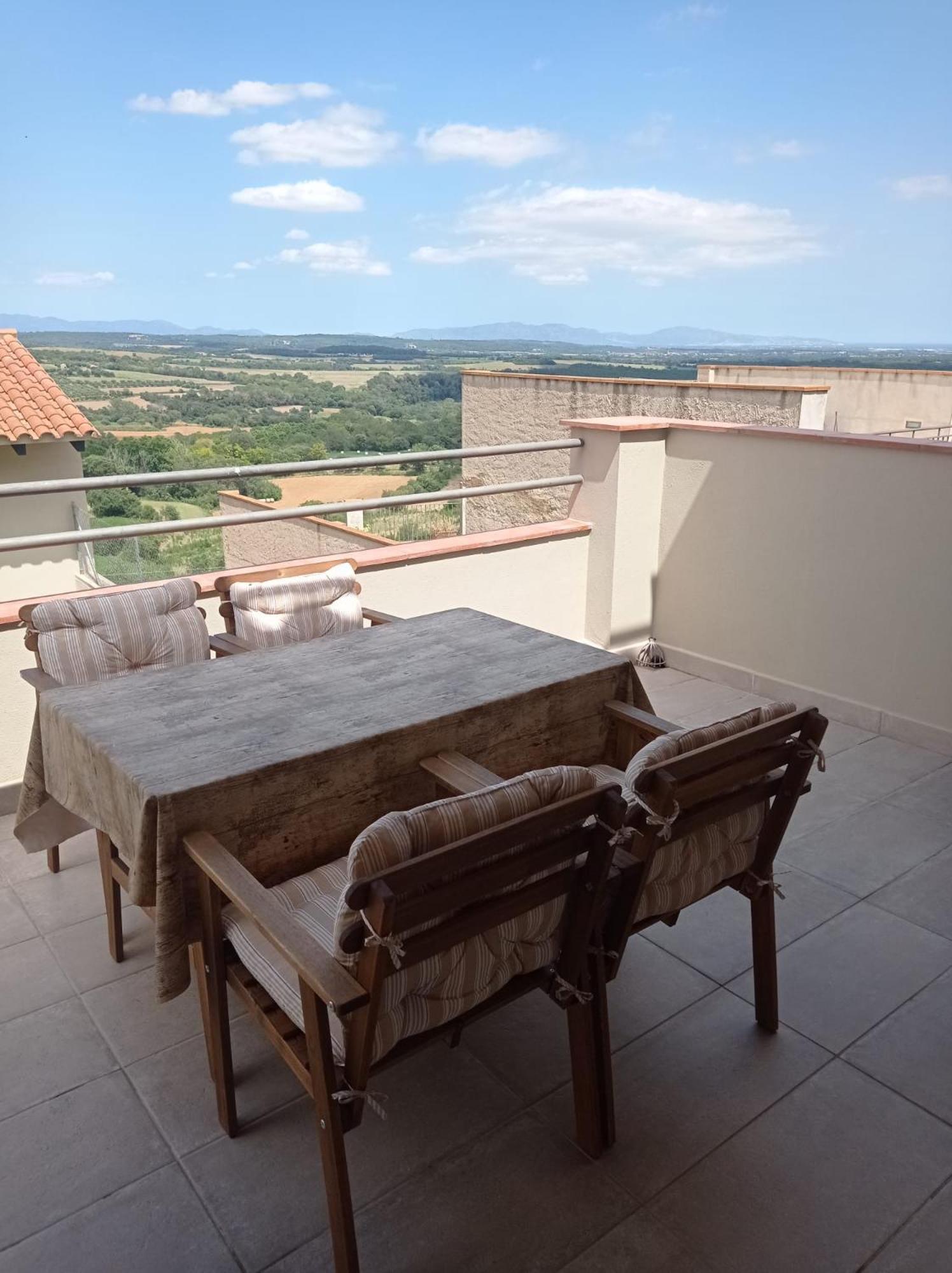 L'Horitzo I Apartment Llado ภายนอก รูปภาพ
